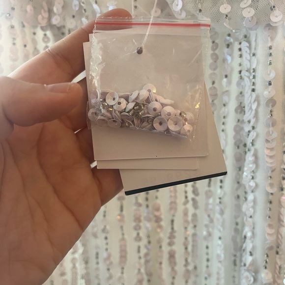 NWTs Davids Bridal “DB Studio” white sequein romper/one piece/jumpsuite Size 10. - Picture 9 of 9